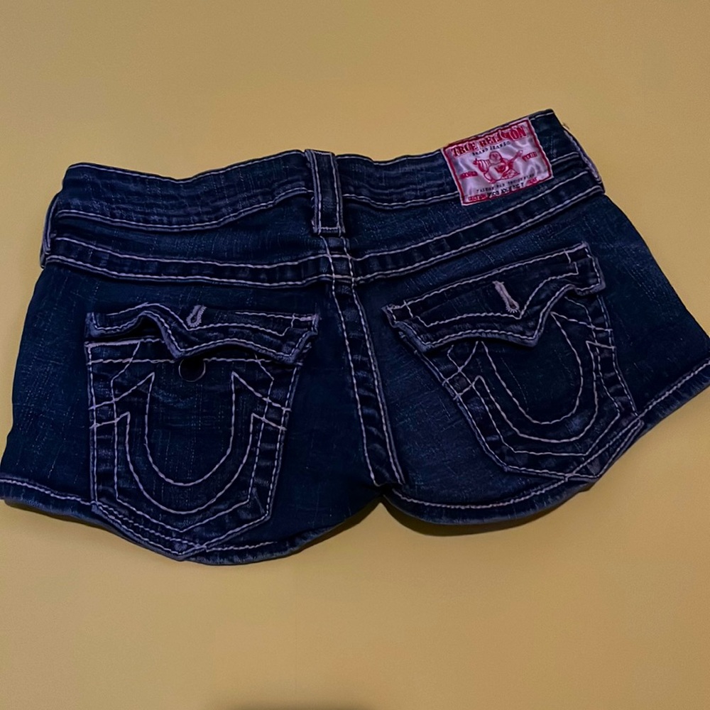 True Religion Jean Shorts Sz 25 💎